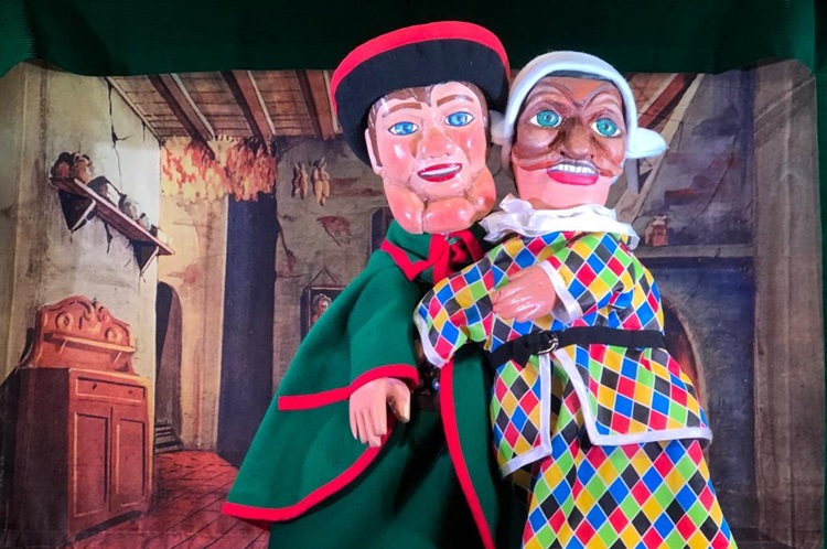 Gioppino, Brighella e Arlecchino nella fiaba di Cappuccetto Rosso